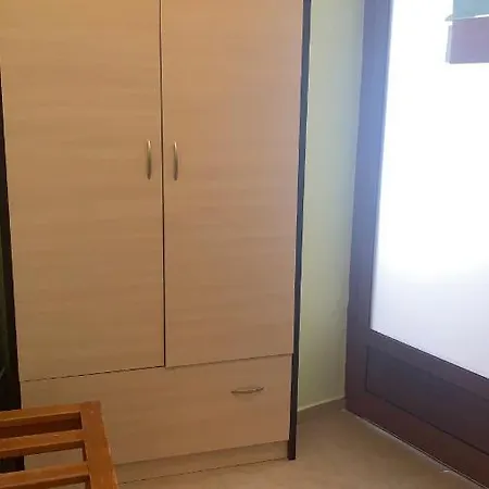 Stamopolu Klubnika 프리모르스코